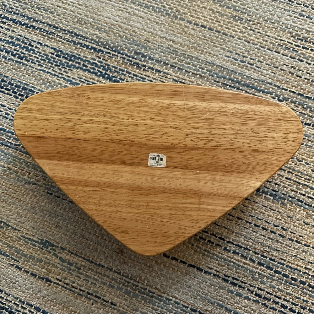 Crate & Barrel Large Triangle Carved Wood Bowl Made in Thailand